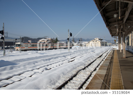 Winter Takayama Station Home 35319084