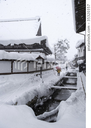 Hida Kagawa River in winter 35320357