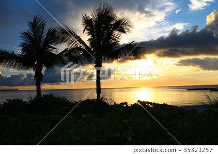 沖繩島的日落 35321257