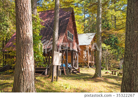 Gunma Tsukiyono Lake Ominenuma Lake Fallen Mountain Hut Management ridge 35322267