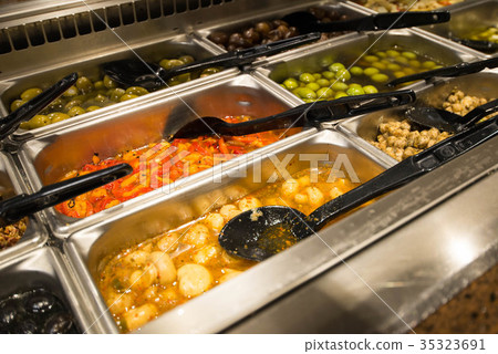 自助餐 35323691
