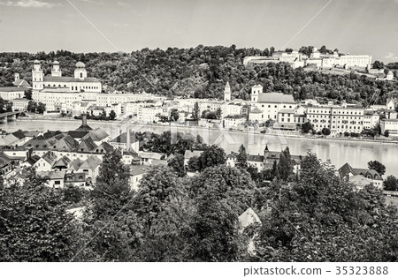 Passau city with Saint Stephen's cathedral 35323888