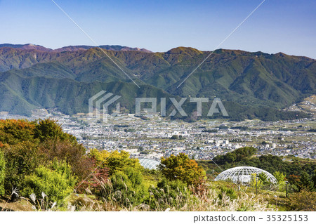 甲府盆地俯瞰山巒 35325153