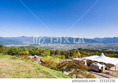 甲府盆地俯瞰山巒 甲府盆地俯瞰山巒 35325156