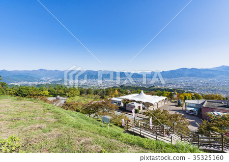 甲府盆地俯瞰山巒 甲府盆地俯瞰山巒 35325160