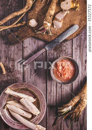 Horseradish sauce cooking above 35327572