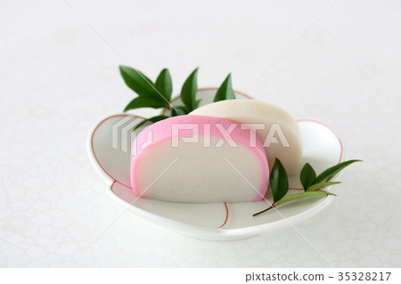紅與白Kamaboko 35328217
