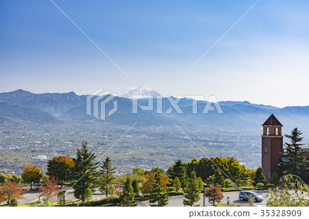 甲府盆地俯瞰山巒 35328909