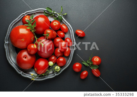 Tomato 35333298