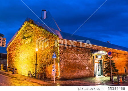 “北海道”函館夜景，紅磚倉庫 35334466