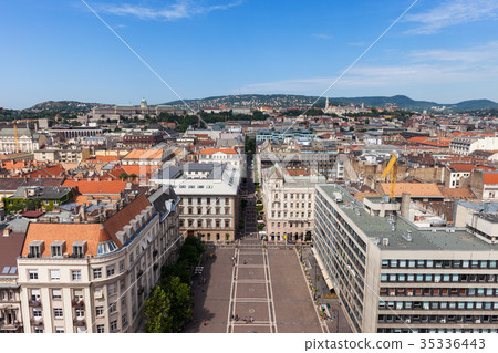 Budapest City Cityscape With St Stephen Square 35336443