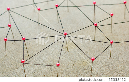 Simulate network structure from thread and pins Simulate network structure from thread and pins 35338432