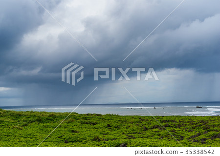 游擊隊大雨 35338542