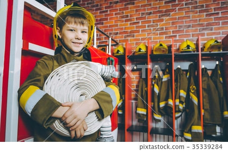 Child Firefighter play 35339284