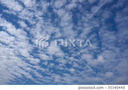 秋天的天空 35340448