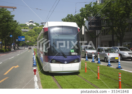 Kumamoto streetcar 0801A-B ultra-low floor train Kumamoto streetcar 0801A-B ultra-low floor train 35341848