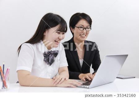 Examiner Tutor Woman 35342160
