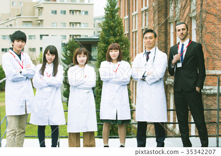 醫科大學校園 35342207