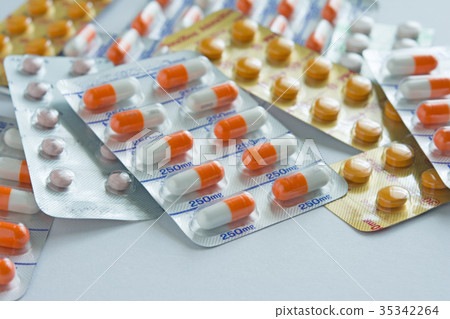 白色背景 35342264