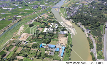 鳥瞰圖2017年8月30日朝倉市·九州北部大雨後的築後川 鳥瞰圖2017年8月30日朝倉市·九州北部大雨後的築後川 35343096