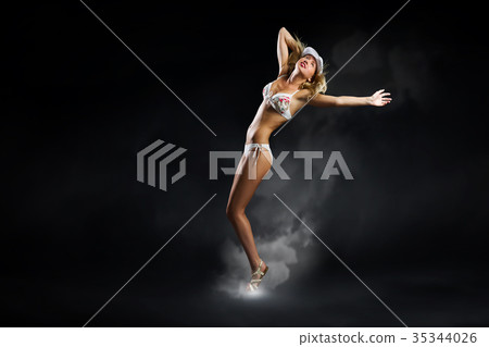 Bikini girl Bikini girl 35344026