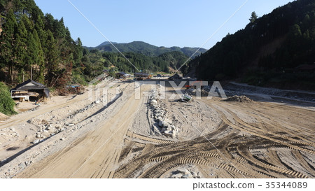 Aerial view September 29, 2017 Asakura-shi, Akayagawa, Matsusu district after heavy rain in northern Kyushu Aerial view September 29, 2017 Asakura-shi, Akayagawa, Matsusu district after heavy rain in northern Kyushu 35344089