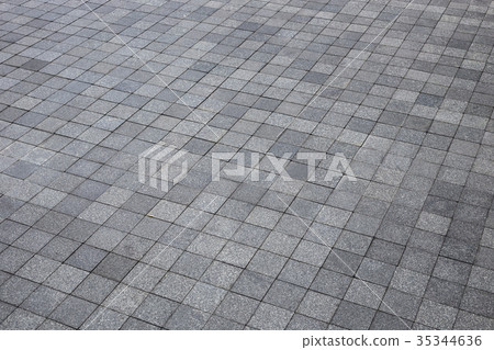 Grey granite stone pavement walkway in garden decoration Grey granite stone pavement walkway in garden decoration 35344636