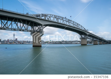 Auckland Harbour Bridge in Auckland, New Zealand Auckland Harbour Bridge in Auckland, New Zealand 35347336