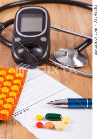 Pills, tablets or supplements with prescription 35348263