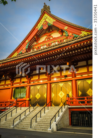 Senso-ji temple Hondo at sunset, Tokyo, Japan 35350441