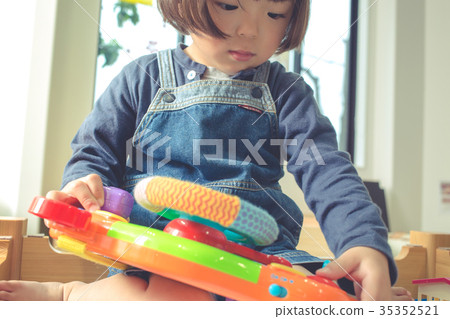 Toddler play alone Toddler play alone 35352521