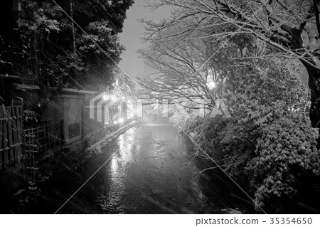 京都雪單色圖像 京都雪單色圖像 35354650