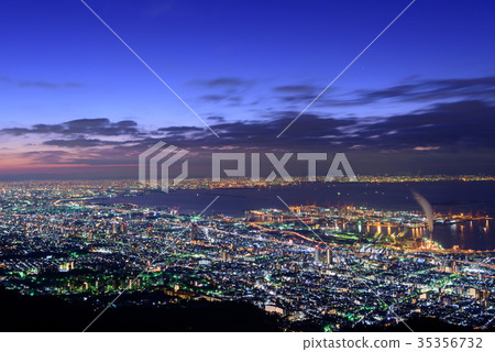 Night view of Osaka, Kobe View from Mayayama Scuperobashi Night view of Osaka, Kobe View from Mayayama Scuperobashi 35356732