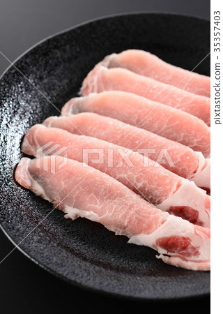 豬肉切成薄片為生薑 35357403