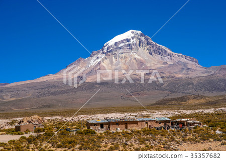 Nevado Sajama volcano 35357682