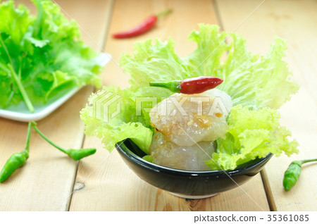 Tapioca Balls with Pork stuffed with various veget 35361085