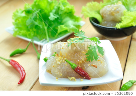Tapioca Balls with Pork stuffed with various veget 35361090