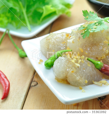 Tapioca Balls with Pork stuffed with various veget 35361092