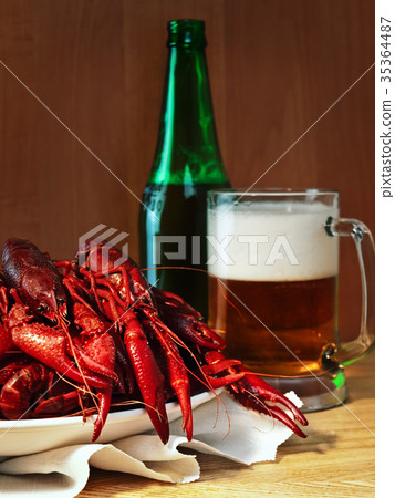 crawfishes and beer 35364487