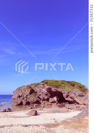 Apogama Onna Village 35367332