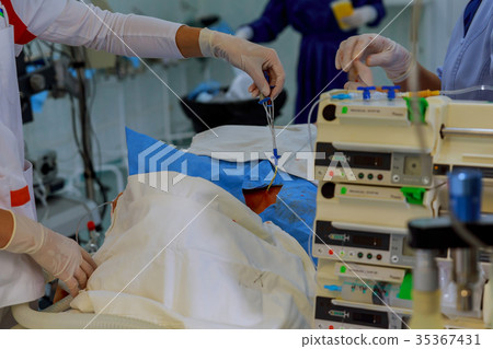 Close up shot of a nurse preparing for surgery 35367431