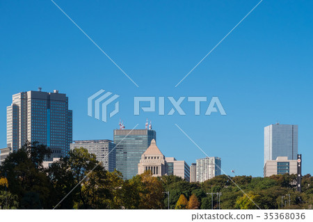 Landscape of the National Assembly Building seen from Sakuradamon Landscape of the National Assembly Building seen from Sakuradamon 35368036