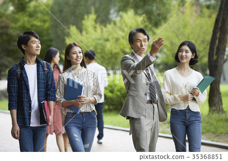Professor, university student Professor, university student 35368851