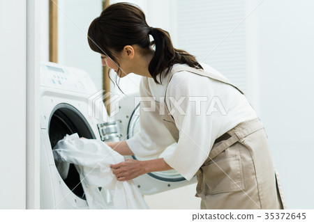 Washing Washing 35372645