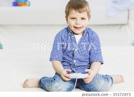 I like video games I like video games 35372973