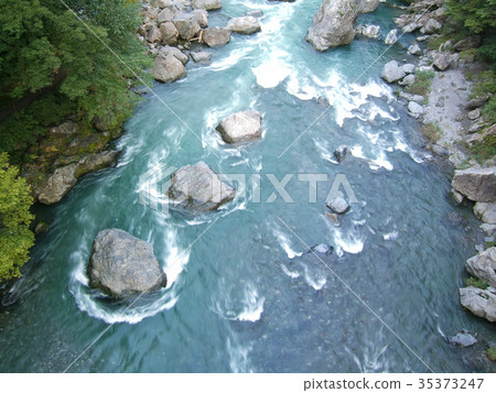 多摩河和禦岳谷的流動 多摩河和禦岳谷的流動 35373247