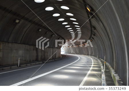 Coastal road shelter 35373249