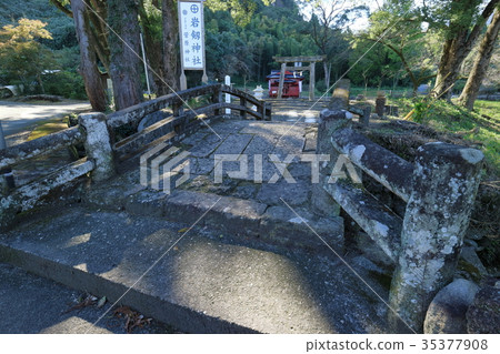 Iwabuchi Shrine Iwabuchi Shrine 35377908