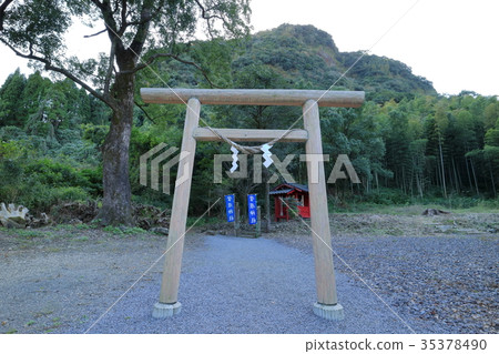 Iwabuchi Shrine地下的荻原神社 35378490