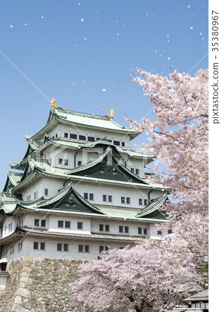 Spring Nagoya Castle 35380967